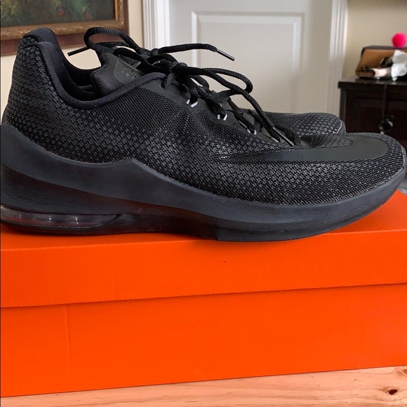 Nike airmax infuriate used very good condition - Picture 2 of 3